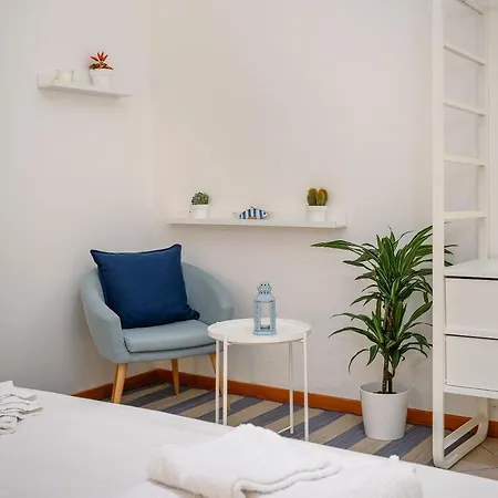 Calmness Of The Sea Apartman *